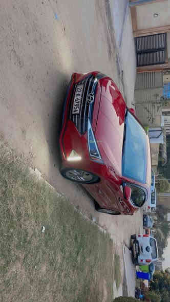 مرحبا 
النترا ٢٠١٩
السيارة رقم اربيل الجديد باسمي
صور الحادث مرفقة تبديل  قبغ الجنطة نفس اللون بس صابغين ويا الجاملغ وربع الباب الخلفي

⭕️ السيارة ماشية ٣٩ الف ميل

⭕️⭕️ كير AT من الشركة بلادي AT
يعني ممحور ولا ملعوب بالسيارة
مكينة ٢٠٠٠ 
رادار 
تحديد مسار 
مدوشمة جلد كشنات وارضية
تخم تاير مشلن مصار ٦ اشهر من شديته كلفني ٩٠٠
قبل اسبوع بدلت فيتبمب من الوكالة ب١٨٠ الف هو والفلتر
تبريد ثلج 
دهن قبل اسبوع بدلت اني ادير كل موتول من الحسام ب٩٠ الف

مكان السيارة حي الخضراء مقابيل العامرية 
السعر ١٣٩ وبيها
***********
