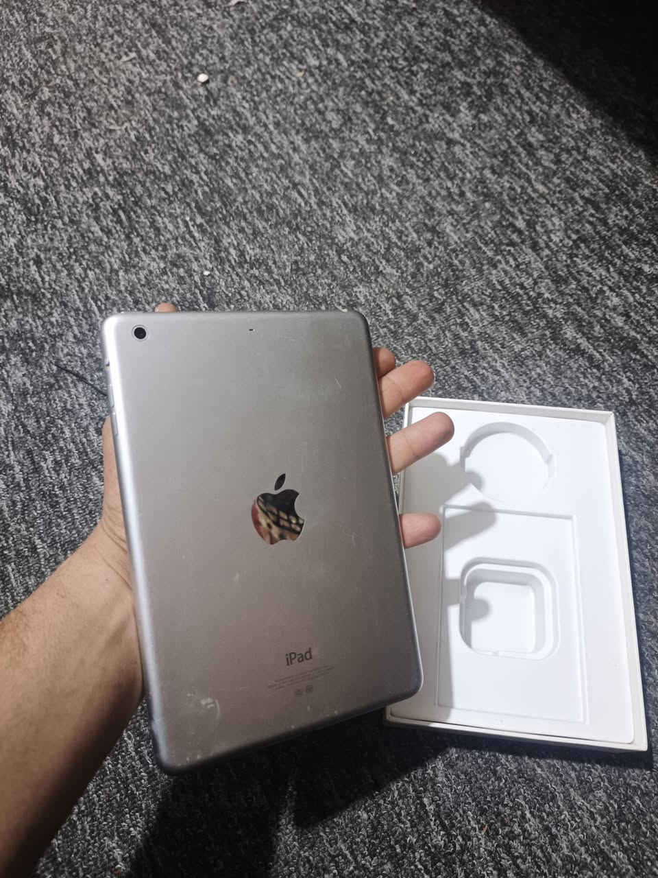 سلام عليكم ايباد مني2 ابيعه على وضعه ماعرف لا 

ذاكرته ولا مواصفاتة عوزة بطارية 

يشتغل ويطفى مثل ماواضح بلصور 

سعرة 25 فحم ايباد نضيف ويا كارتونه مكان (نجف)


**إذا كنت صاحب هذا الإعلان وتريد حذفه لأي سبب، رجاءا أرسل رسالة إلى الدعم الفني**