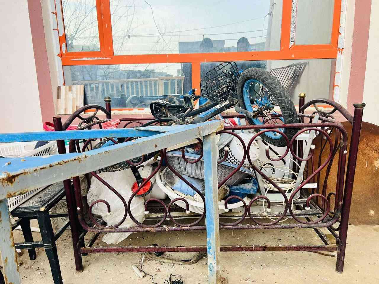 بۆفرۆشتن هی یەک ماڵن


**إذا كنت صاحب هذا الإعلان وتريد حذفه لأي سبب، رجاءا أرسل رسالة إلى الدعم الفني**