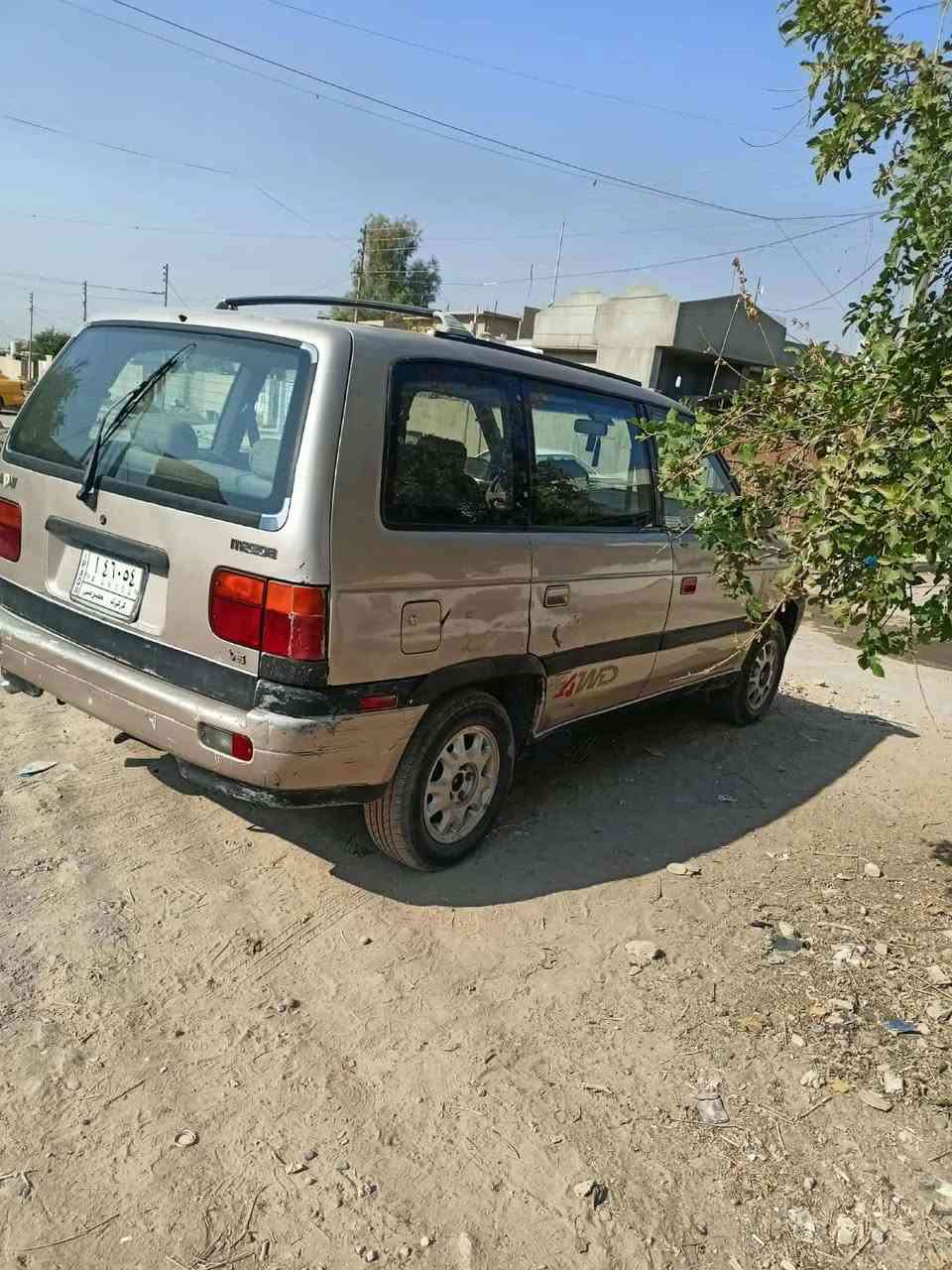 توكنا على الله مازده للبيع كير ومكينه شرط النظافه طخم صدر جديد باتري جديد كهربائية كل شغاله طخم تاير جديد شرط التحويل للبيع او مراوس قرامات صفررقمها كركوك الماني سنويه عظم العنوان موصل السعر/27/رقم الهاتف ***********
