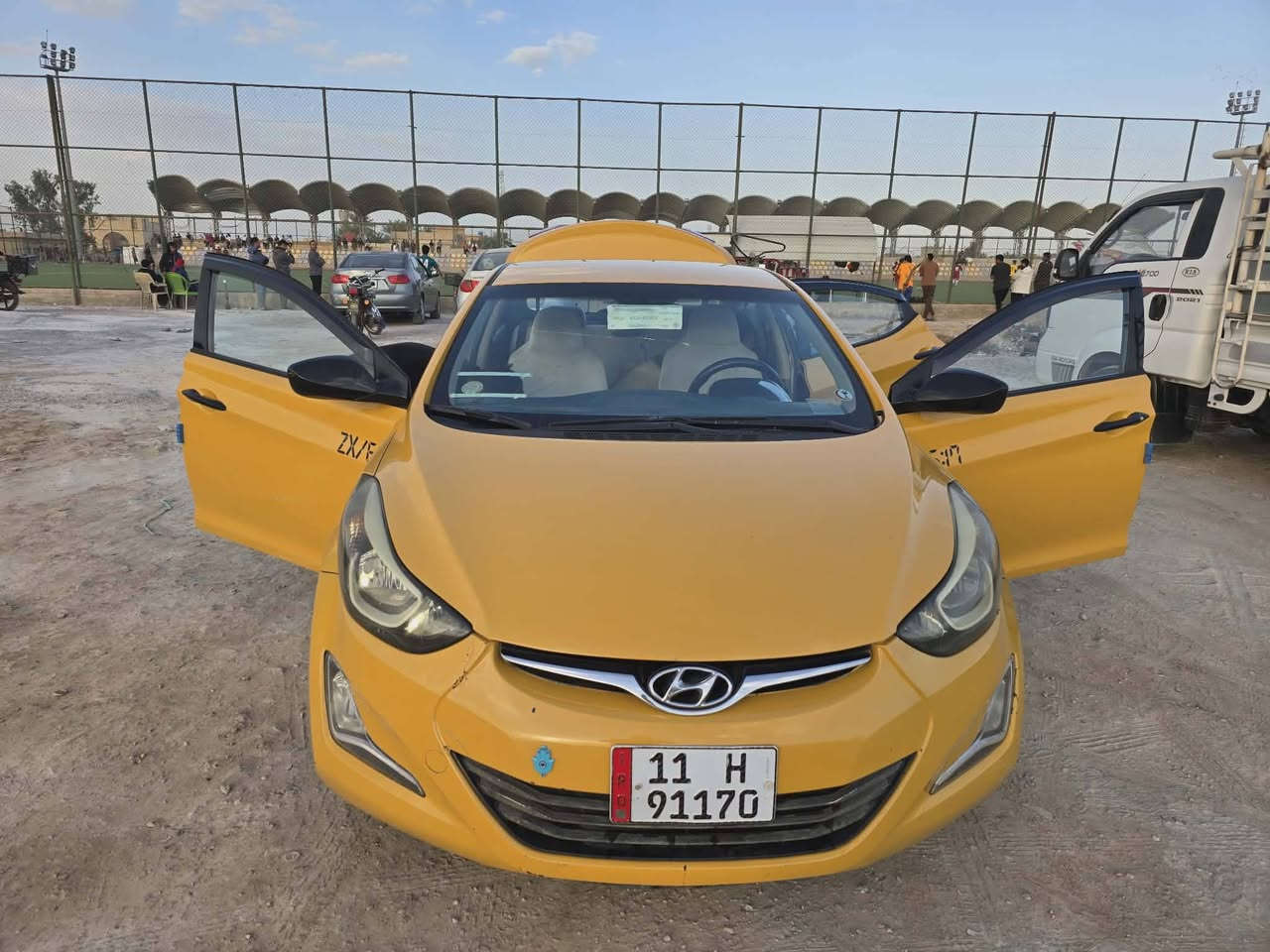 سلام عليكم
النترا 2016 كير عادي 

سياره وارد كندي سياره بدون حادث بس فتح قطع فقط 
سياره مكينه كير تبريد خير من الله 
سونرها وياها 
ونطخت عندي بالباب الامامي الصدر فقط 
السعر 110$ وبيه مجال 
مكاني ناحيه الوحده قرب مجمع بسمايه 
***********
