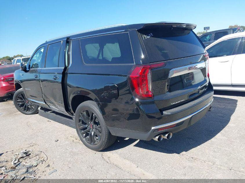 مزاد الإثنين 05-01-2026 
نوع السيارة : GMC YUKON XI DENALI 4 wd 2024
📌يمكن ادخالها على كتاب ذوي الشهداء📌
عداد المسافة : 32475 mi  
حجم المحرك: 8 سلندر 6.2
ناقل الحركة : اوتوماتك
الضرر كما موضح بالصور
✅للمزايدة على السيارة الموجودة في المنشور يرجى الحضور الى مكتب الجزيرة في الساعة الخامسة عصرا.
عنوان المكتب : موصل - الفيصلية -قرب مديرية المرور 
أو الاتصال على الارقام التالية👇👇👇
       ***********  ........  ***********  
       ***********  ........  ***********
الفرع  الثاني:
 جنوب الموصل معرض الحاج خالد اللجي: ***********
