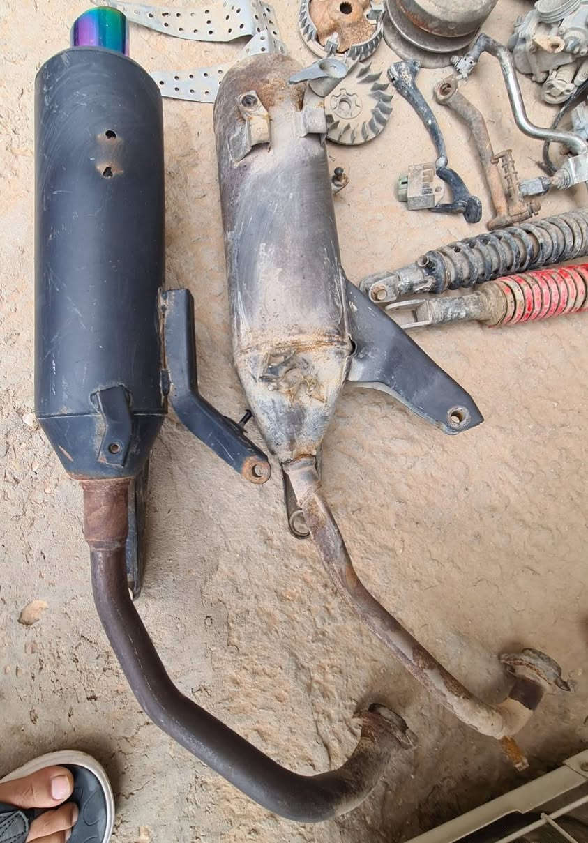 سلام عليكم ٣صالنصات للبيع FM جديده طك الجيس صارله يومين من شديته وصالنصه بلاديه بيه ضربه بسيطه وصالنصه رياضي كلشي مابيهن عل فحص


**إذا كنت صاحب هذا الإعلان وتريد حذفه لأي سبب، رجاءا أرسل رسالة إلى الدعم الفني**