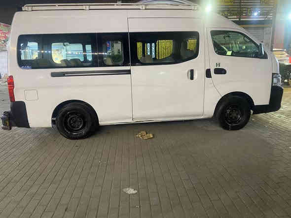 سلام عليكم سياره نيسان للبيع كير اكسل مكفولات مكينه مفتوحه قبل سبوع سياره عوزه بس دوشمه سيبايه درع تخم تاير جديد رقم الهاتف (***********) السعر 225 وبيه مجال
