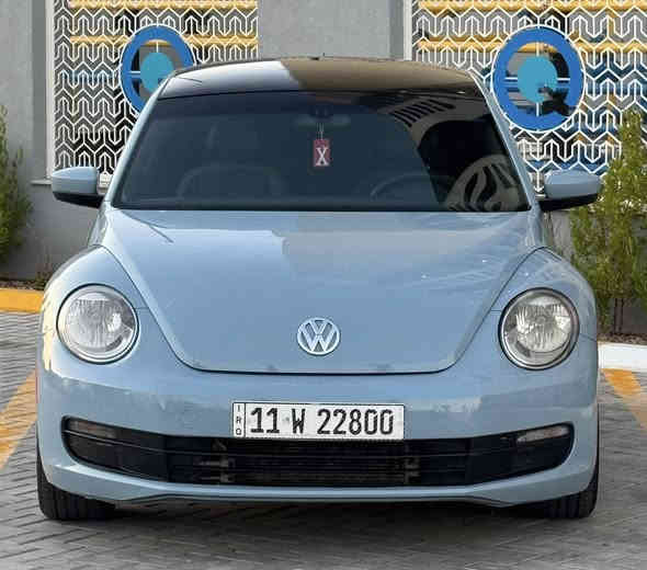 VolksWagen Beetle فولكس واكن بيتل 2015
لون مميز / رقم مميز بغداد بأسمي تحويل مباشر
ضررها بامريكا بسيط جداً موضح بالصور 
 بدون دواخل ( الايرباكات سليمه )
المواصفات : 
- محرك حجم 1800 تيربو 
- گير DSG6
- شاشة كاربلاي CarPlay & AndroidAuto
- كاميرا خلفية
- كشنات جلد 
- كشنات تدفئه
- ستيرن D shape 
- اضاءة زينون عالي / ناصي / كشافات
- ويل حجم 17 أصلي
- مفاتيح عدد ٢
محرك و كير غير مفتوح شرط الفحص 
نوزلات و بلكات و فيت بمب جدد مسويلها ادامه 
حتى الدهن مبدله جديد Adinol
 صدر امامي خلفي جديد
تبريد ثلج و تخم تاير جدد. جاهزة مابيها نقص
نظيفة جداً من الداخل و الخارج و ترايها يخبل
سنويه و هزه و ارقام جدد
السعر 109 ورقه بيها مجال للطيبين
عنواني بغداد 
***********
***********
