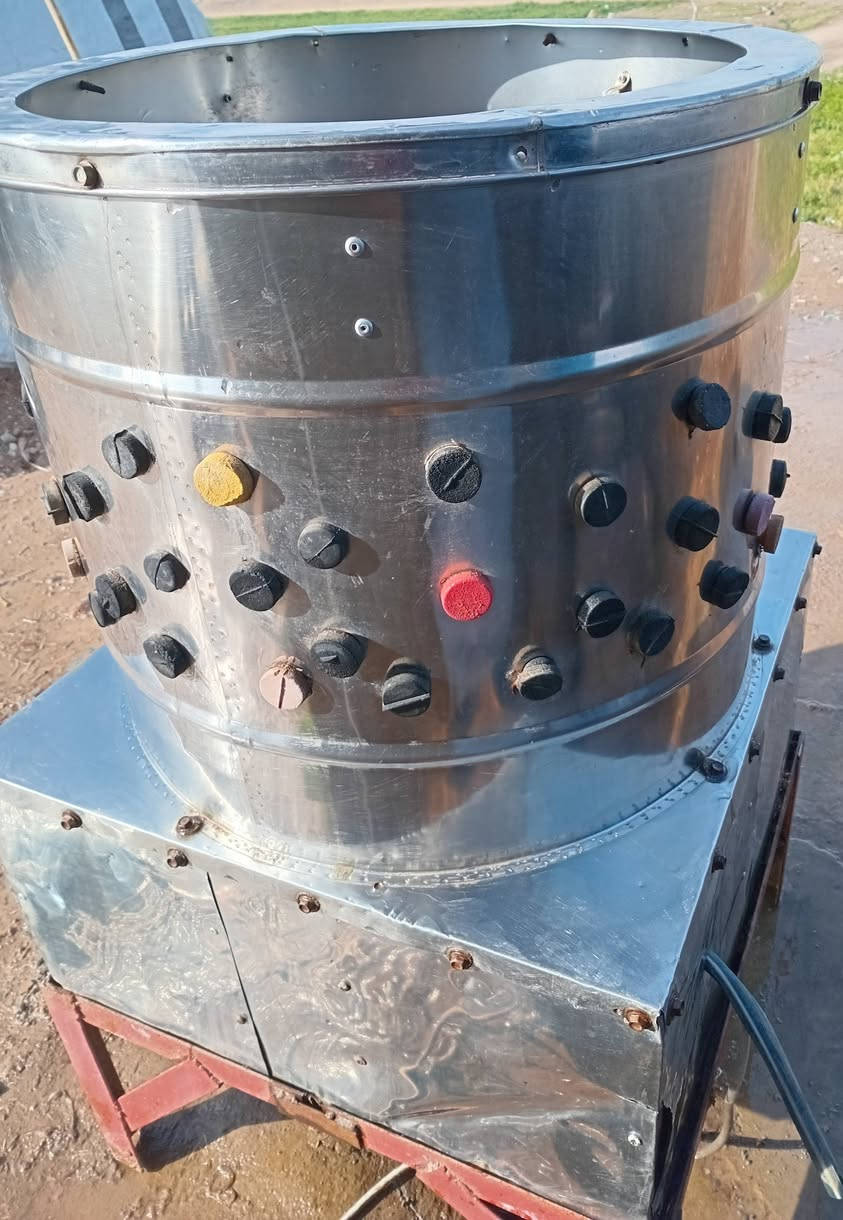 السلام عليكم يوجد للبيع هلاسه كهربائية شرط شقاله ونضيفه العنوان الشرقاط مستخدمه شيء قليل***********
