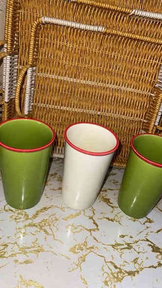 كوابه سعر الكوب الف و ٥٠٠ 

اكو توصيل داخل الرمادي 
***********
