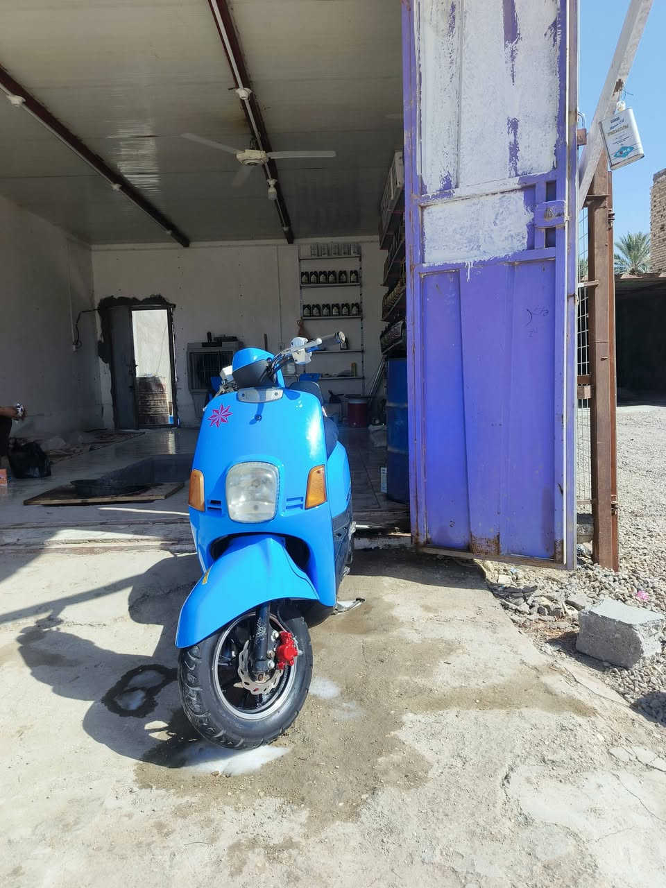 سلام اعليكم لبيع بوليس كابريته سعر 450 الف دراجه لايت سلف اشاير لايت زنون هورن هندر كهربايات كله شغاله رقمي ***********
