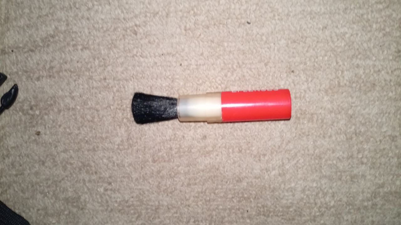 سلام عليكم
كامرة نيكون d5200 مع جنطة وشاحنة وبطارية بيها فطر بس مو قوي وتكدر تسويه بصمغ وميأثر وشغالة مابيها اي خطر وعدسته الأصلية وفرشاة لتنظيف العدسة ورام ٢ كيكا
مع بيت رام

بيها تعديل فلاتر داخلي صورة ذات جودة واضحة رايدها مراوس بايفون 13 عادي مكاني بابل مركز


**إذا كنت صاحب هذا الإعلان وتريد حذفه لأي سبب، رجاءا أرسل رسالة إلى الدعم الفني**