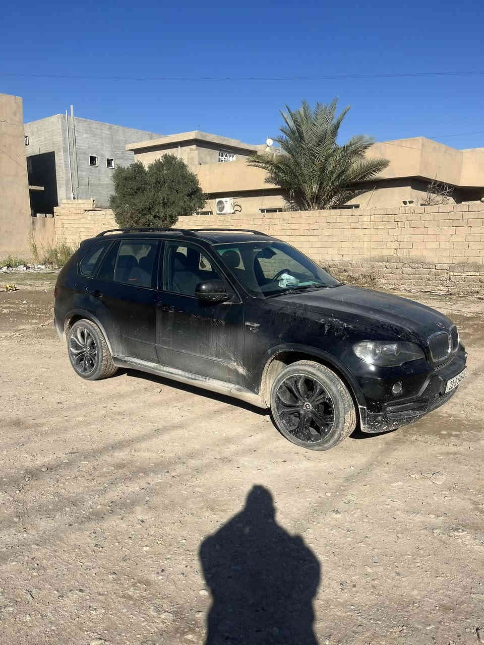 السلام عليكم للبيع سيارة bmwموديل2007 x5 رقم أربيل دولي كير ومحرك شرط تخم تاير جديد السياره باسمي شرط التحويل مكاني تكريت القادسية للاستفسار الاتصال على الرقم *********** السعر 123 ورقه وبيها مجال
