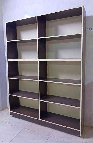 مەکتەبە
دەست کرد
2بەشە
قیاسی 1م 75 پانە
2م 30 سانتیم بەرزە
36سانتیم قوڵە
نرخی 60 هه زار
***********
سلیمانی السليمانية
