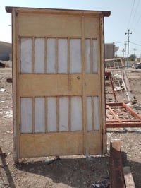 يوجد باب طلاگه وربع مستخدم للبيع الاتصال على الرقم 07759041625حي جهاد