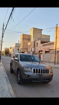 جيب موديل ١٣فول ٦سلندر بغداد بسمي هزه وسنويه جديده  جاهزه ١٠٠/١٠٠ سعره...
