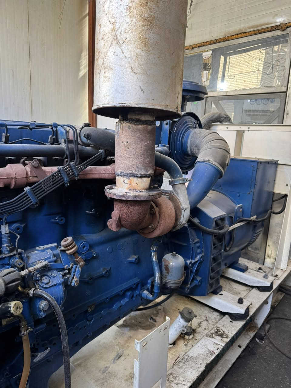 بيركنز 2006
للبيع 325KAV بلادي غير مفتوح 🔓 السعر 75$ ورقه وبيها مجال اي استفسار اتصل وبيك خير وتدلل 
***********
