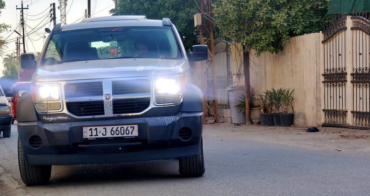 دوج نترو 🚙
رقم بغداد انكليزي الجديد
بيع او مراوس بسياره صالون او تكسي 
منضومه غاز جديده 
من صارت نسيت شي اسمه بانزين ومصرف اقوه تفويله ب6 الاف
4×4.   فور ويل 
3700
سياره جاهزه للأخير بدون اي نقص
تخم تاير جديد 
سياره ماشيه 11 الف وشويه
شاشه وكامره 
تبريد ثلج
داخل جديد 
بلاستك البدي كت بلادي بدون اي صبغ 
صدر امامي خلفي جديد 
كفاله من الصبغ عدا قطعتين 
بدون ضربه بدون دواخل 
السعر 80 وبي مجال  
***********. واتساب 
قرب جزيرة بغداد السياحية
