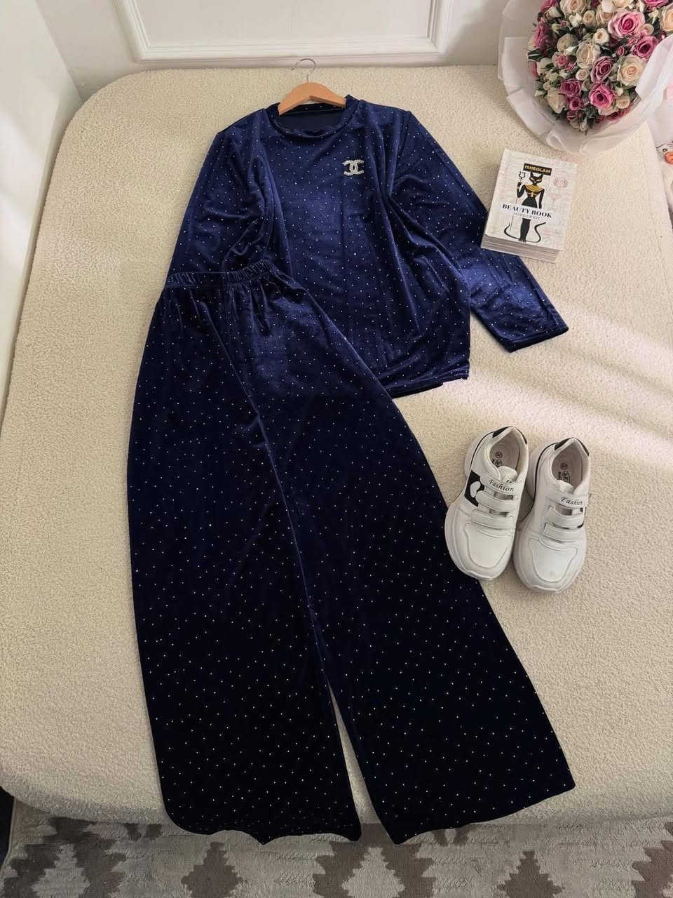 ✨ أهلاً بكِ في عآلم آلرقي وآلآنآقهہ  تسوّقي بكل ثقة” ✨

سوت مخمل قديفه ستراس ترند الموسم كوالتي جداً عالي😍
       
سايز :38-40-42-44-46-48

الحجز و الاستفسار ع الارقام التاليه :

📞***********

 توصيل جميع محافظات العراق
                                              لتفاصيل والطلب: دايركت 🛍️
