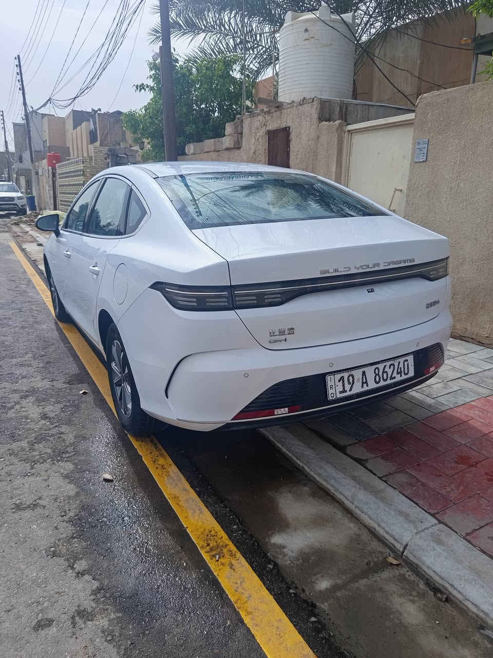 السلام عليكم بي واي دي دسترويل  للبيع مديل2025 ماشيه 3000 مكاني كربلاء ***********
