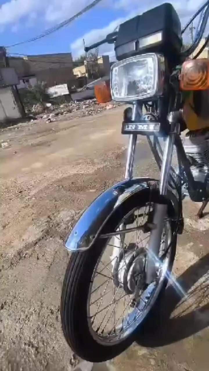 سلام عليكم 
نامه شلامجه بلاد مو تعمير اوراق اصولي بيها وصل معرض بوجهك للترقيم وكيله نوار الباشا سعر 900
***********
