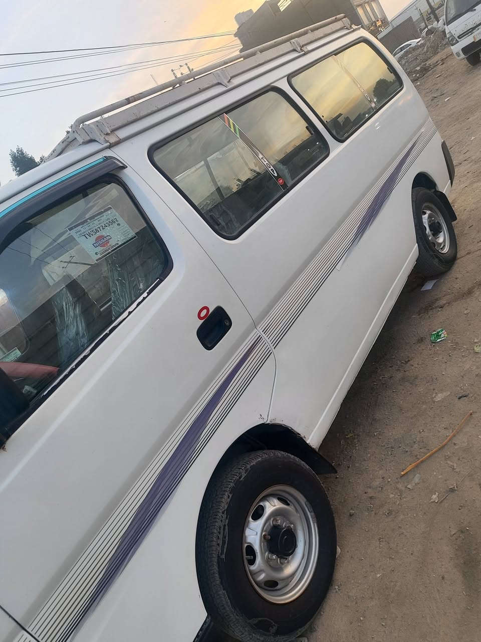 السلام عليكم نيسان يورفان للبيع موديل 10 رقم بغداد تحويل ثاني يوم السياره جاهسه مكان السياره بغداد السعر 122 رقم الهاتف ***********...***********
