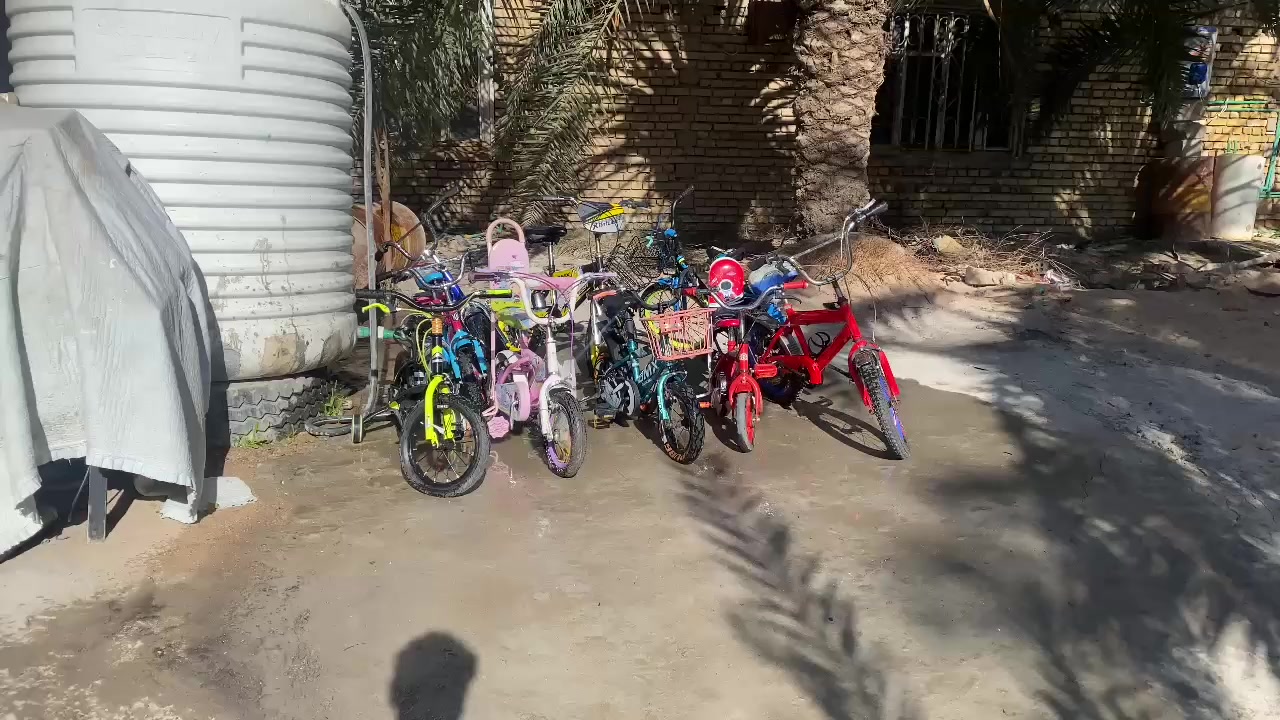 غراض باله كويتيه شرط الشغل للاستفسار التواصل ع الخاص علما العنوان منطقة الرحمانيه مقابل فرع التمار قرب مشتل الرحمن ***********
