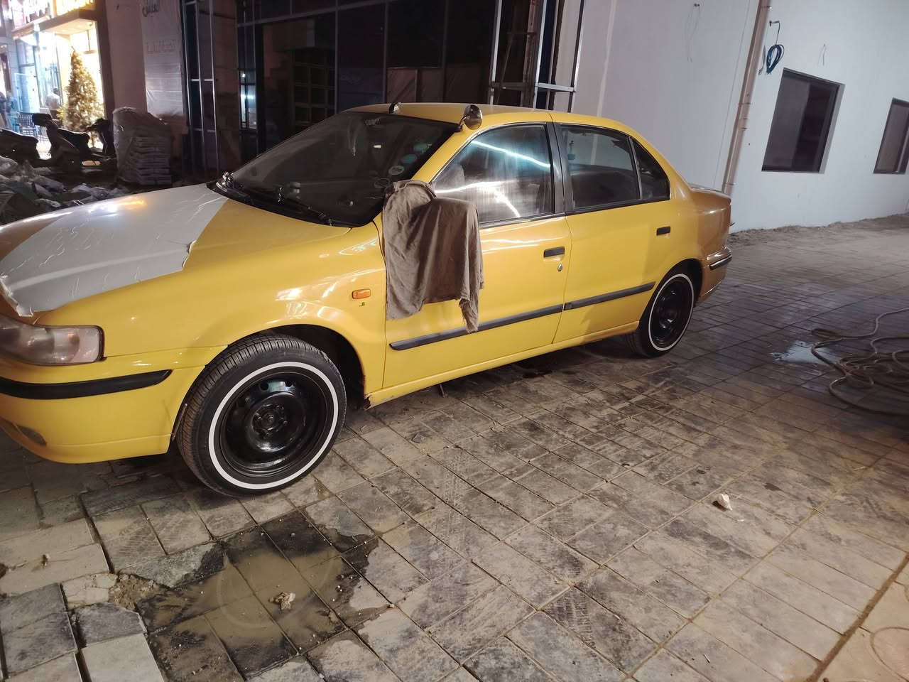 السلام عليكم سمند مديل ١١ للبيع كفالة عامة رقم قادسية مكينة وكير وحدادية وكهربائيات كلة كفالة عامة السيارة نظيفة واحلة من الصورة مكانهه الديوانية السعر   ٤٨ وبيه مجال***********
