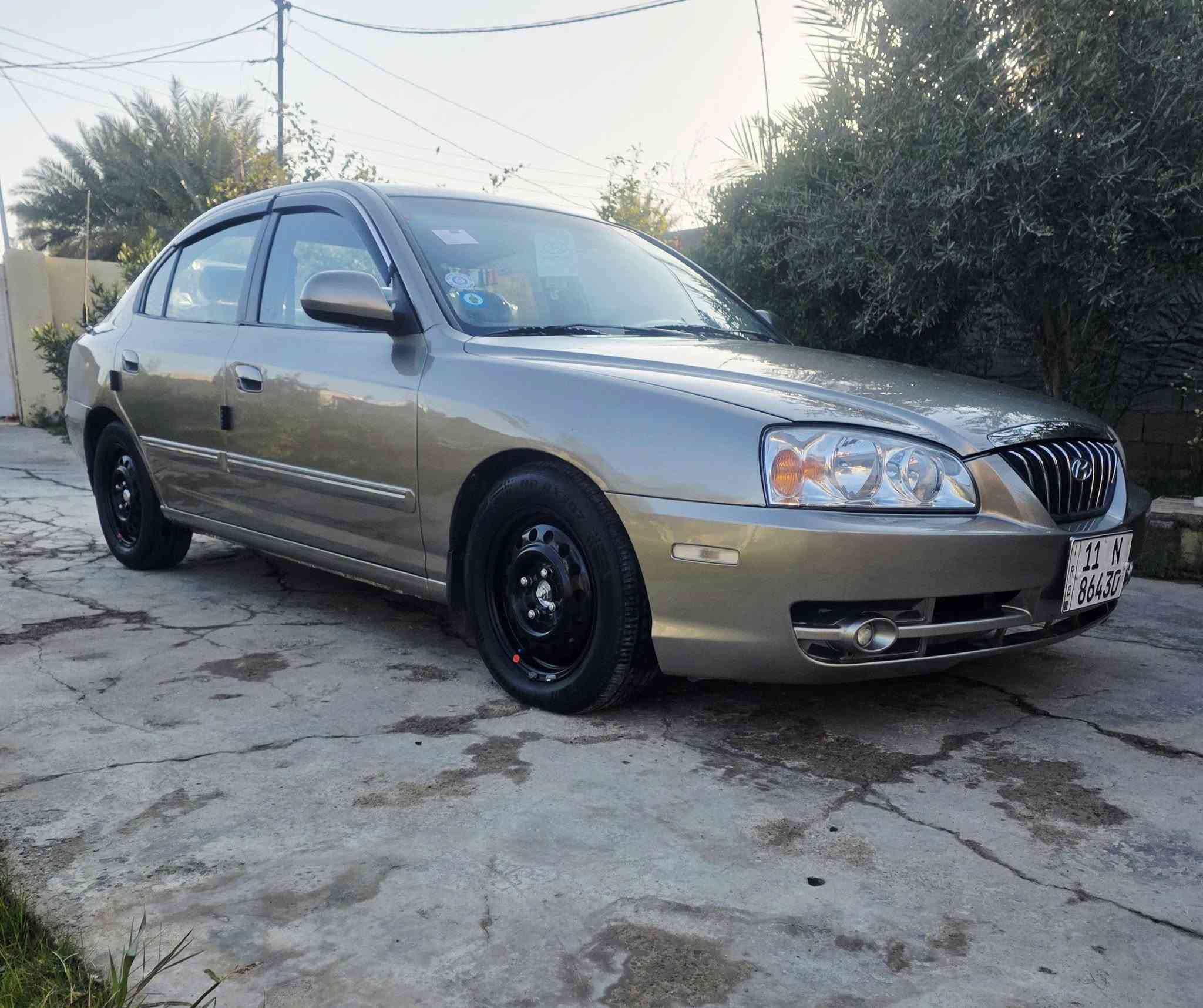 السلام عليكم النترا  رقم بغداد  موديل ٢٠٠٦   صبغ عام جماليه
مكينه كير خير من الله تبريد تدفئه حداديه دوشمه تايرات جدد سنتر لك شاشه كامره فول على الخير سعر ٧٨ وبيها مجال مكان ديالى 
《***********》《***********》
