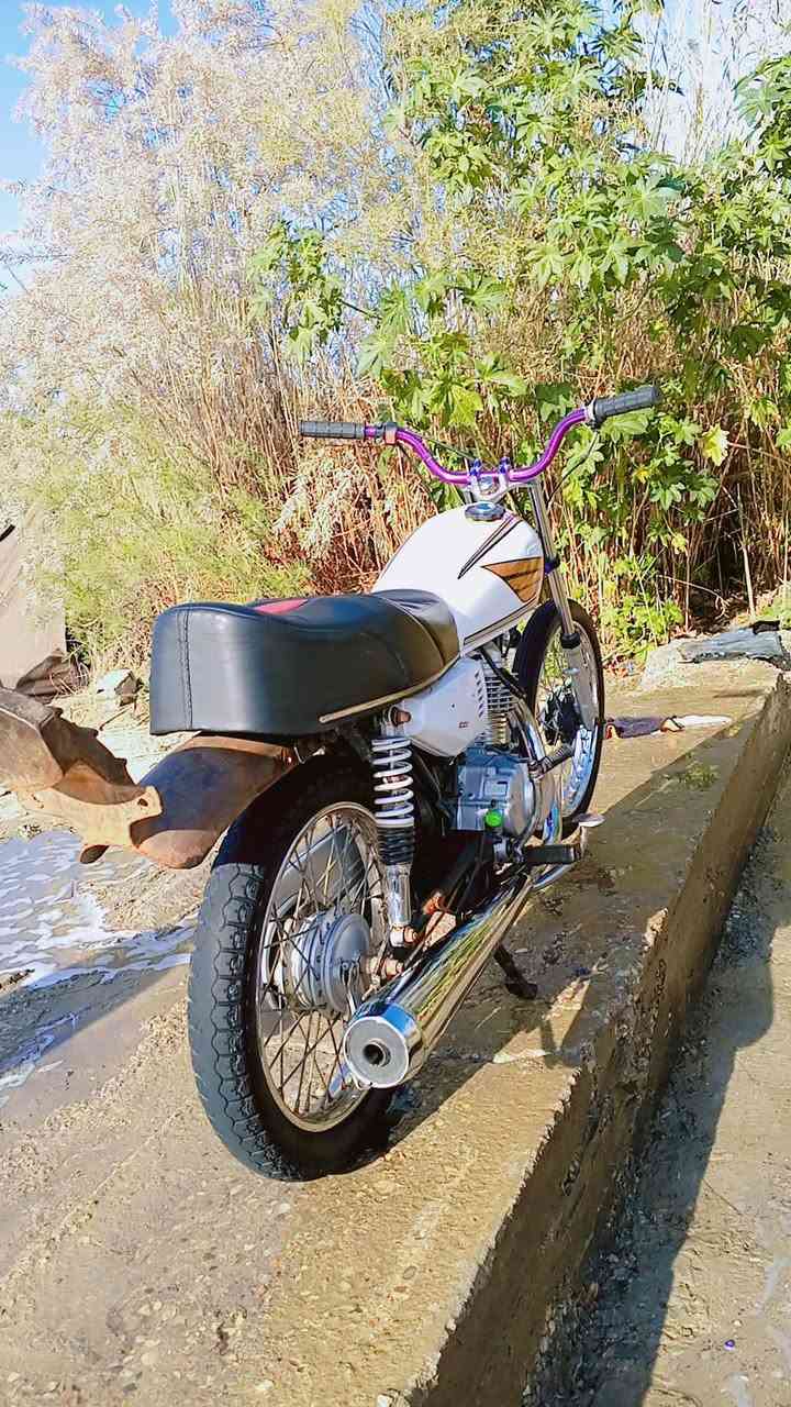 وينه اليدور نضيف ومناسب السلام عليكم تعمير نامه شلامجه 23 والشاصي شلامجه 22 دراجه شرط النعومه والشلعه تشك الكاع دراجه شخط مابيه كشن وسبايدر تفصال محرك شلامجه شرط اخرس السعر ( 425 )المكان بابل الحمزه الغربي خيكان لاستفسار ***********💥💥
