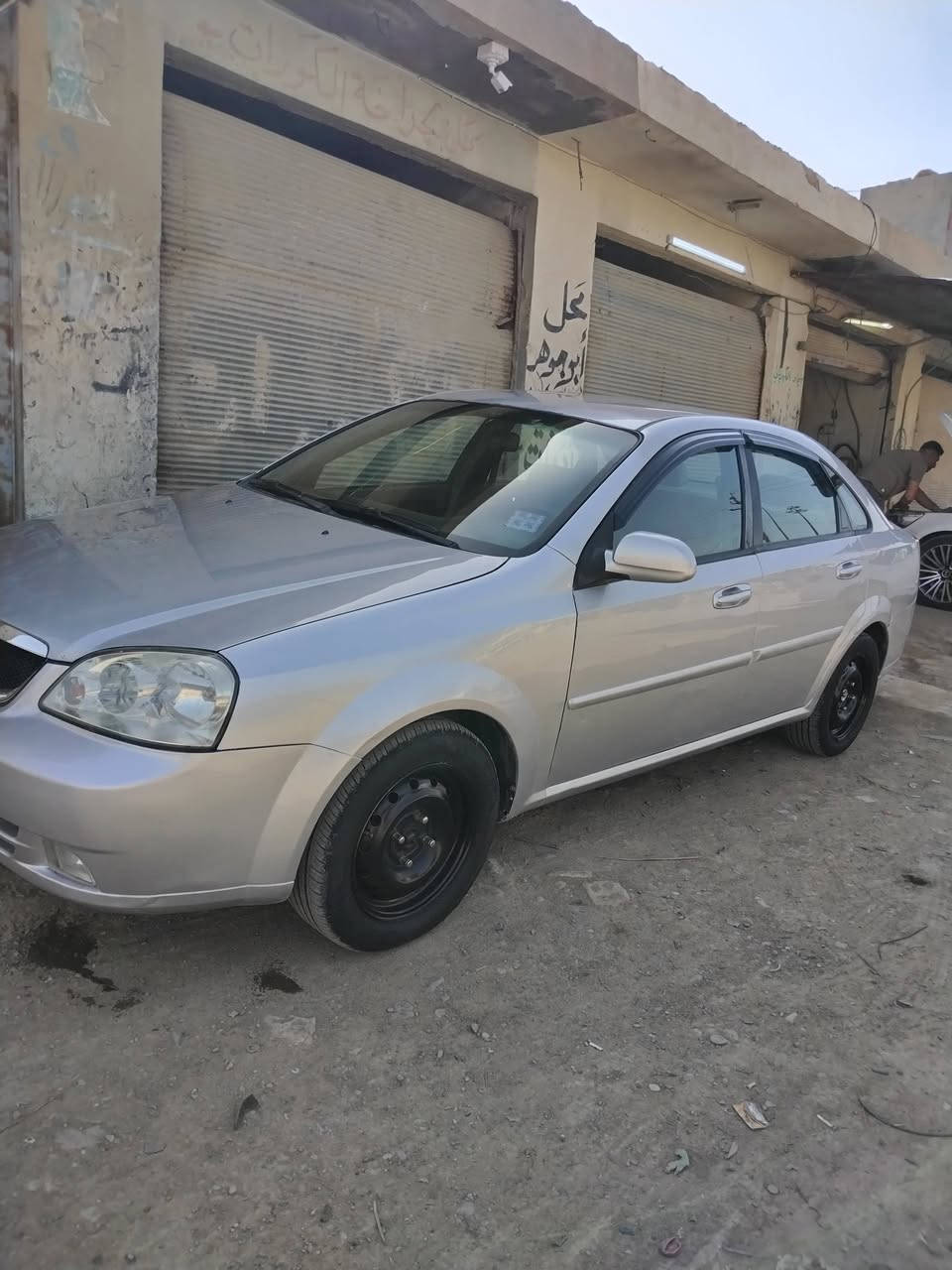 وبتره 2007 سياره جديده للبيع او مراوس
رقم بغداد بسمي تحويل ثاني يوم
تبريد ثلج ❄️تتفه كله شغال كهربيات كله شغاله
مكينة وكير وتو غرفه عله وضع الشركه تخم تاير
صدر كله جديد عنوان ديالى رقم ***********
