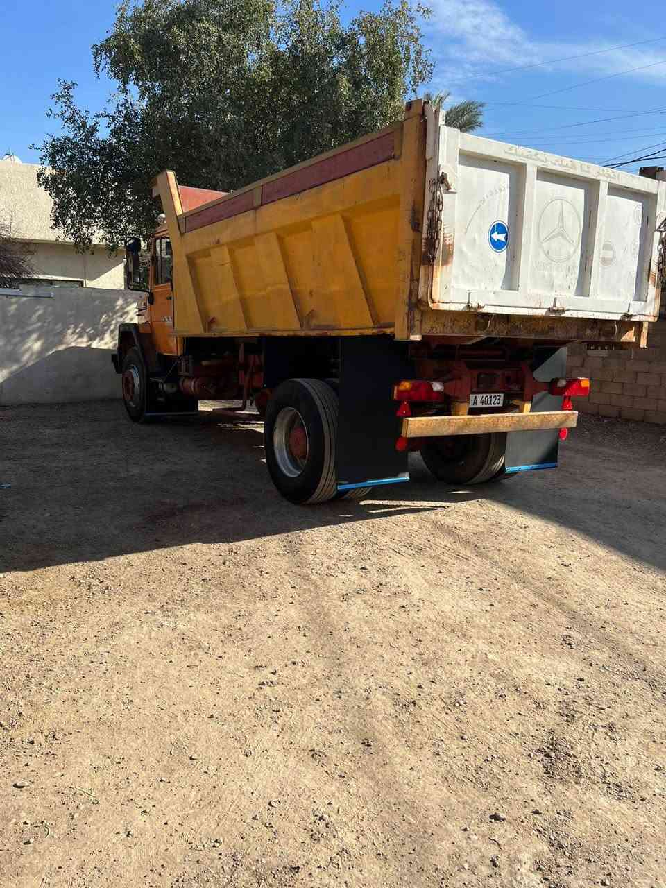 السلام عليكم ورحمة الله وبركاته
افيكو موديل 1991 محوره قمجه مكينه وكير واكسن وسبرنكات اقجم سنوية جديده  السيارة بأسمي
السعر 20 مليون بيها مجال رقمي ***********
