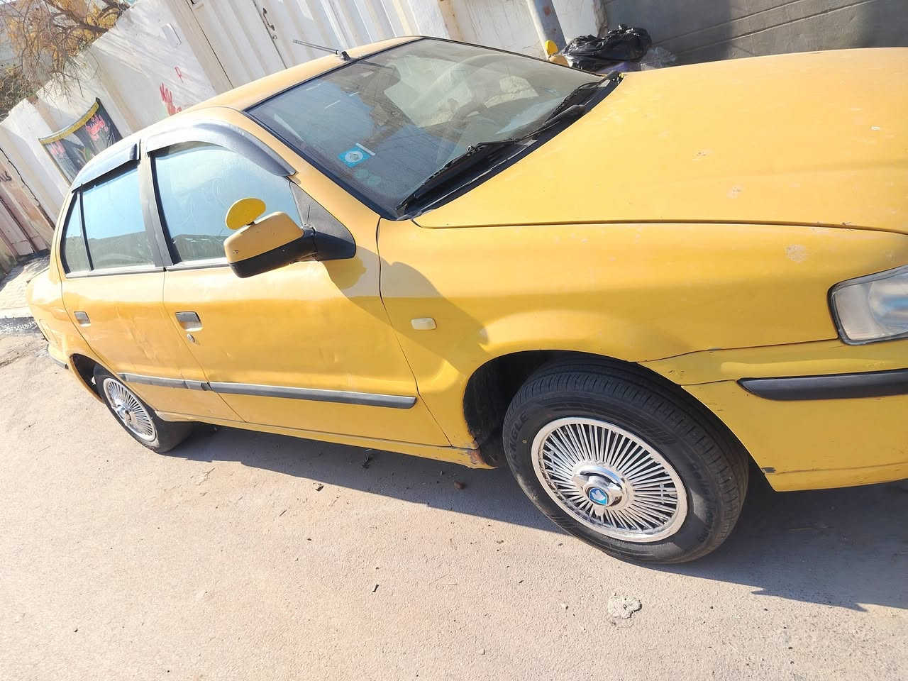 يالله السلام عليكم سمند 12 كربلاء ارقامه موجوده تستلم سنويه باسمك ورقم دولي تحولي كفاله عليه غرامه 100 الف هيئه مصفره  السعر 26 قفل قفل قفل والتفاصيل مذكوره بالفيديو واحلذ من الصوره بعد  سياره كله ع بلاد  بيع مستعجل ***********  طويريج
