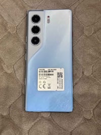 كامون 40 برو 5G • ٢٥٦ • رام ٢٤