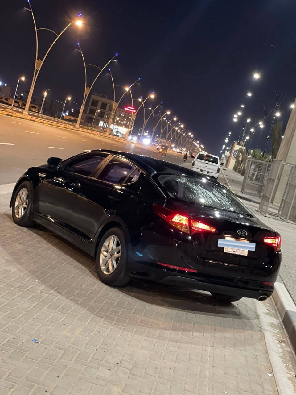 سلام عليكم
كيا أوبتيما موديل 2014 

أدوات أدوات كصه جنطه 

بانزين دوش 

دواخل عسلي 

شاشه بلاد 

كأمره شغاله 

كشنات جلد لونين 

تتفه تبريد كشنات 

تخم تاير جديد 

حداده زيرو

تبريد ثلج  🧊 

زنون بلاد 

دخول جديد صالها يومين 

ارقام وسنويه كامله 

سياره على وضع الشركه

المكان البصره ***********
