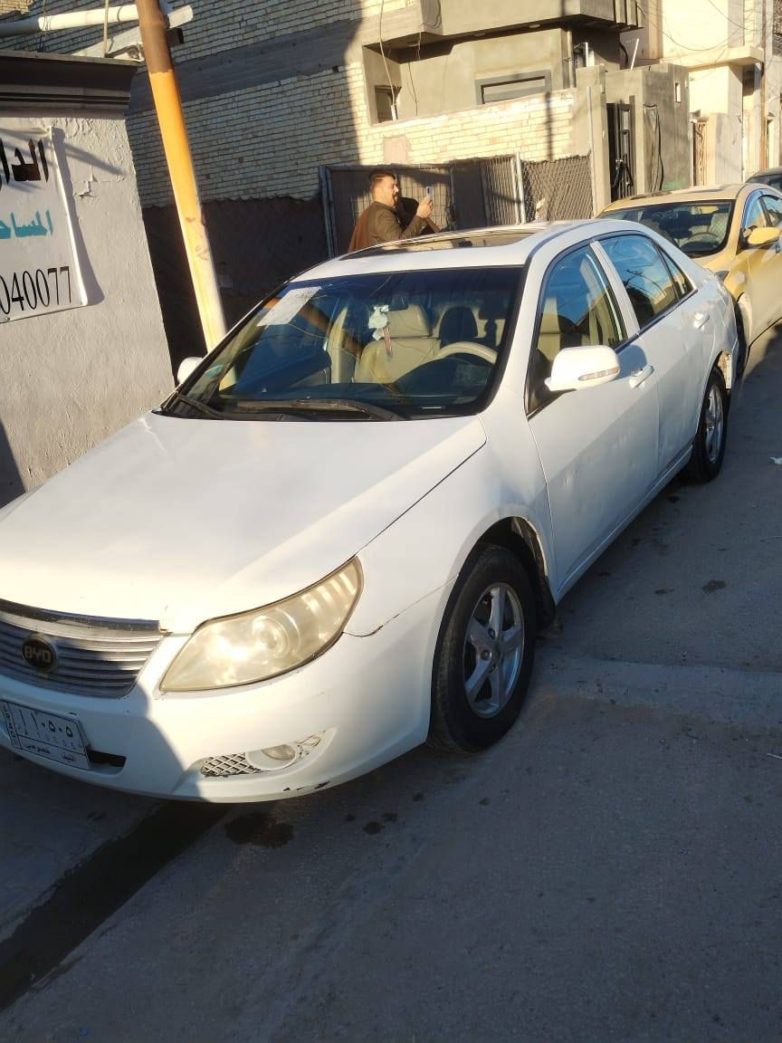 سلام عليكم سياره البيع بيوايدي موديل ١١ تبريد شغال تدفئه شغاله
حداديه خير من الله مكينه وكير خير من الله تايرات زينات السعر ٤٥ وبيه مجال حك الجيه العنوان نجف كوفه حي ميسان ***********بي وتساب
