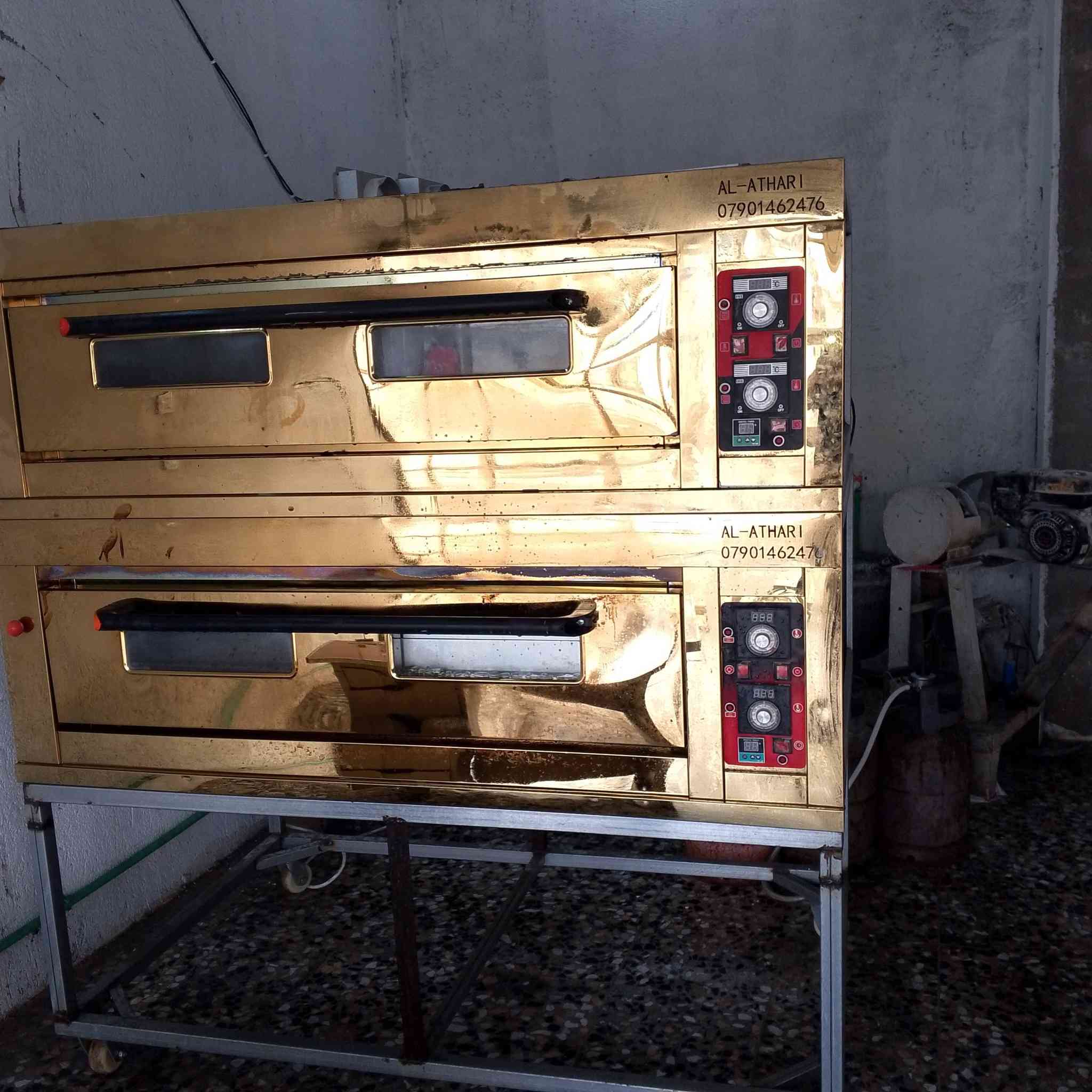 فرن طابقین للبیع شرگت العذاري  بغداد ***********
