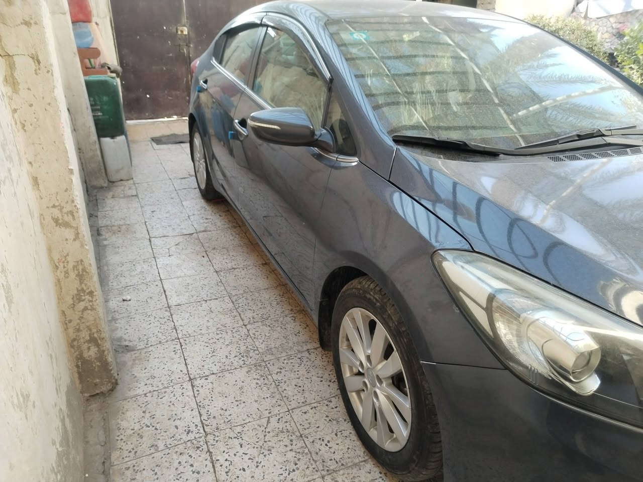 فورتي 2014 السعر 117 وبيها مجال قليل سياره جديده***********
