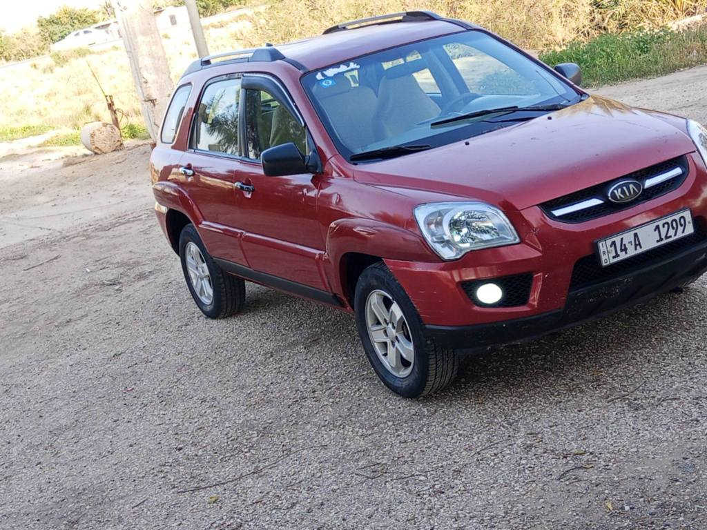 كيا سبورتج 2009 خليجي مكينه 2000 رقم بصره موجوده ذي قار الغراف السياره مكفولة من ضربة بيه قماره جارده صبغ بنيد سياره مكفولة من ضربة 95 للبيع فقط نتصل علا صاحب رقم *********** الشطره, ذي قار
