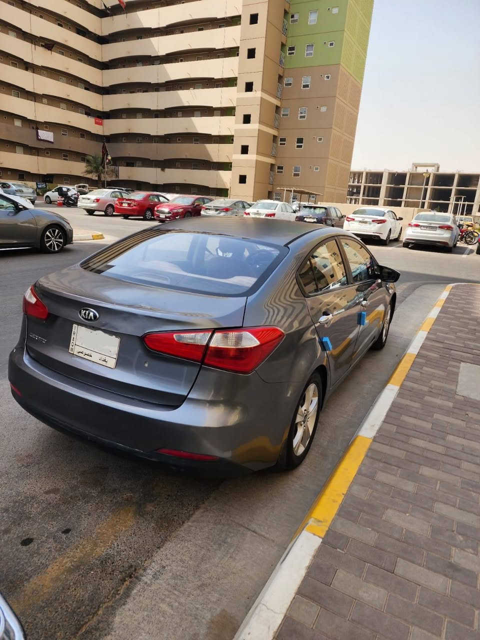 كيا سيراتو خليجي 2016 رقم بغداد مشروع وطني
محرك 1600 دوش
ماشية 190 قابل للزيادة
تحكم ستيرن
شاشة جبيرة
صبغ صفحتين والصندوگ بيه بارد
السياره جاهزة متصرف عليها دينار
مكان السيارة  بسماية 
للبيع او المراوس بموديل احدث
سعرها 100 قفل
للاتصال *********** 
والرقم عليه واتساب
