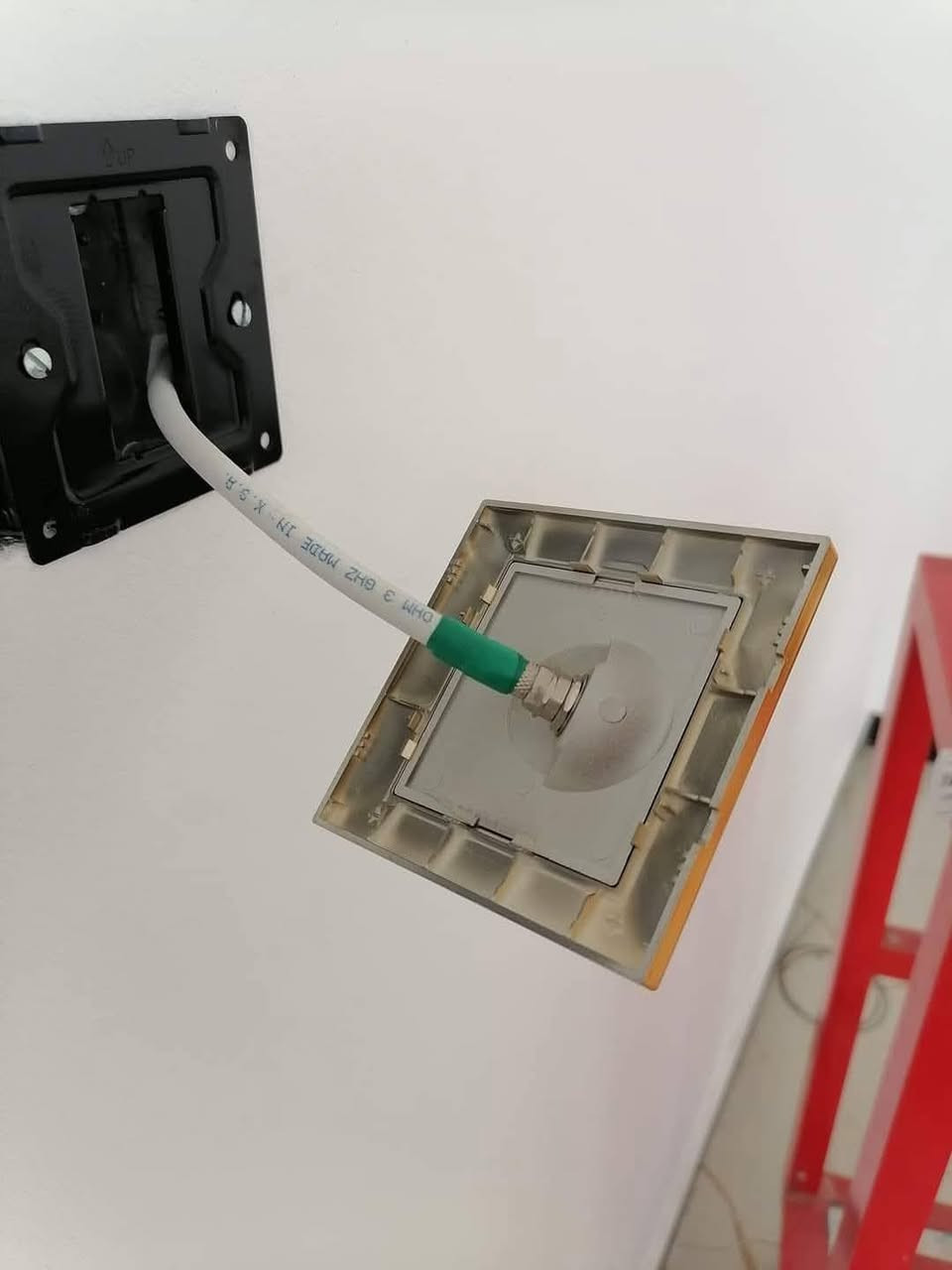 تأسيسات النور الكهربائية 🌹🌹🌹
لتأسيس البوري والسيمنس 🌷🌷🌷 تنصيب كامرات المراقبه 🌺🌺🌺ومنضومه الستلايت والانترنيت
عمل منضومات الدرج وشد البيانو 
 لا تفكر بالسعر اسعارنا مناسبة وعمل جيد
حفر نزالات البوري كوسره🙄🙄🙄
وتثبيت البوكسات على الكبان الليزري
كبس نهايات الاسلاك بوتلس 
للاتصال على الرقم ***********
او مراسلة الصفحه
او وات ساب ***********
