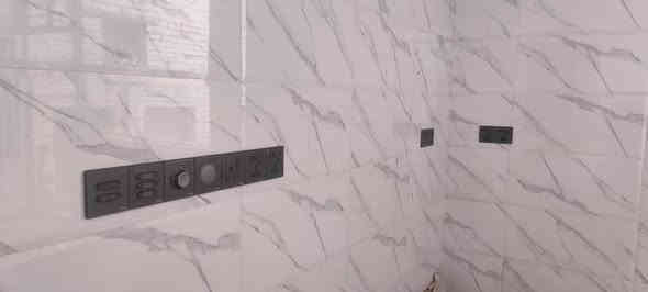 السلام عليكم ورحمة الله وبركاته،  اخوكم حسن ابو علي مستعد لتاسيس الدور وتصنيع البوردات حسب الطلب والصور كدامكم توضح مدى دقة العمل ونضافته وحاليا متفرغ للتواصل ***********
