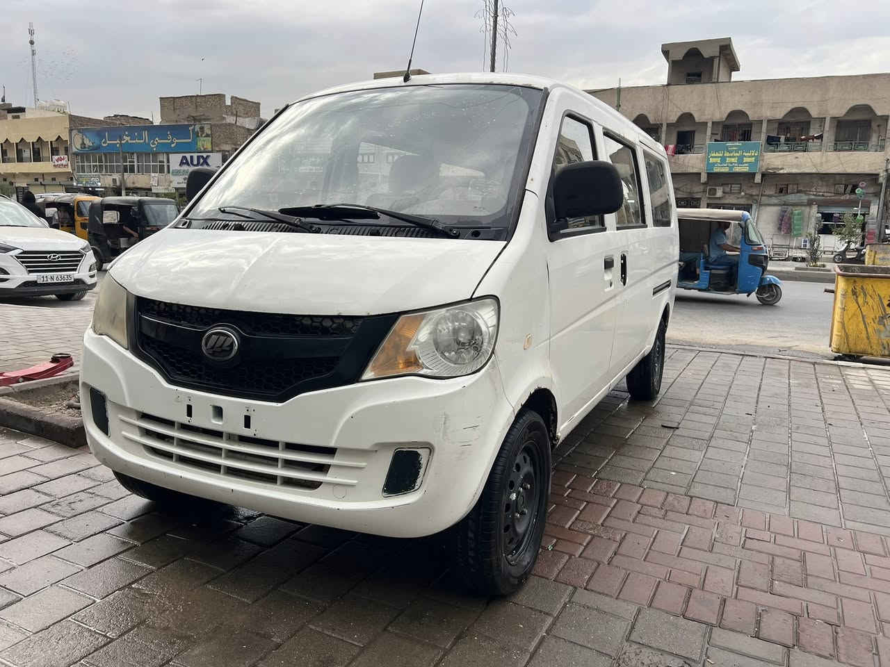 السلام عليكم ليفان 2014 شغاله وحلوه
سياره بلاديه ومابيه لا ضربه ولا صبغ كيره حلو مكينته تخبل ابيع مستعجل وجوه سوك 27$وبيه مجال 
*********** 
بغداد مدينة الصدر
