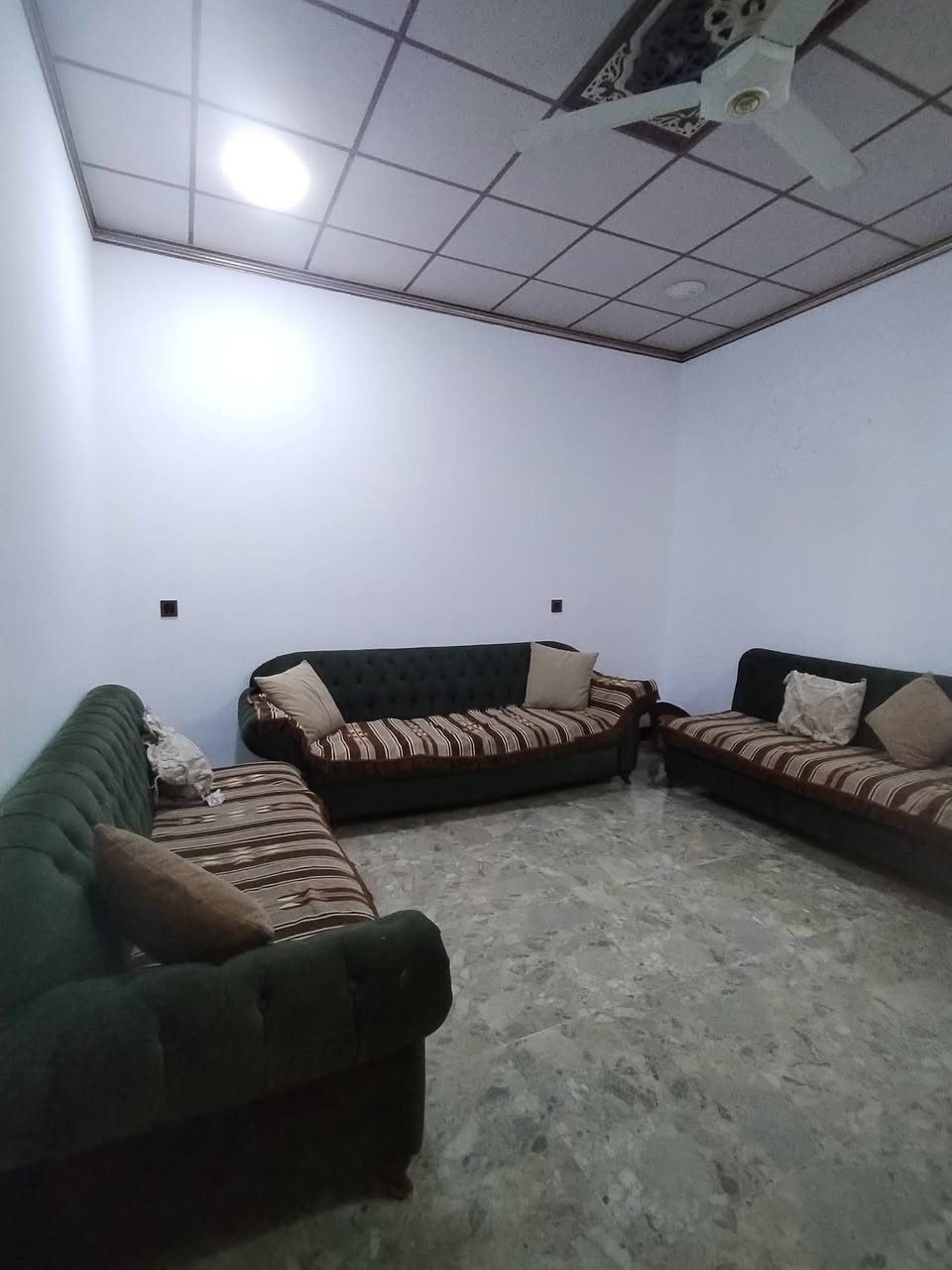 ديوان للبيع ضرر بسيط قنبه بل نص رجل مكسوره فقط سعر ١٥٠


**إذا كنت صاحب هذا الإعلان وتريد حذفه لأي سبب، رجاءا أرسل رسالة إلى الدعم الفني**