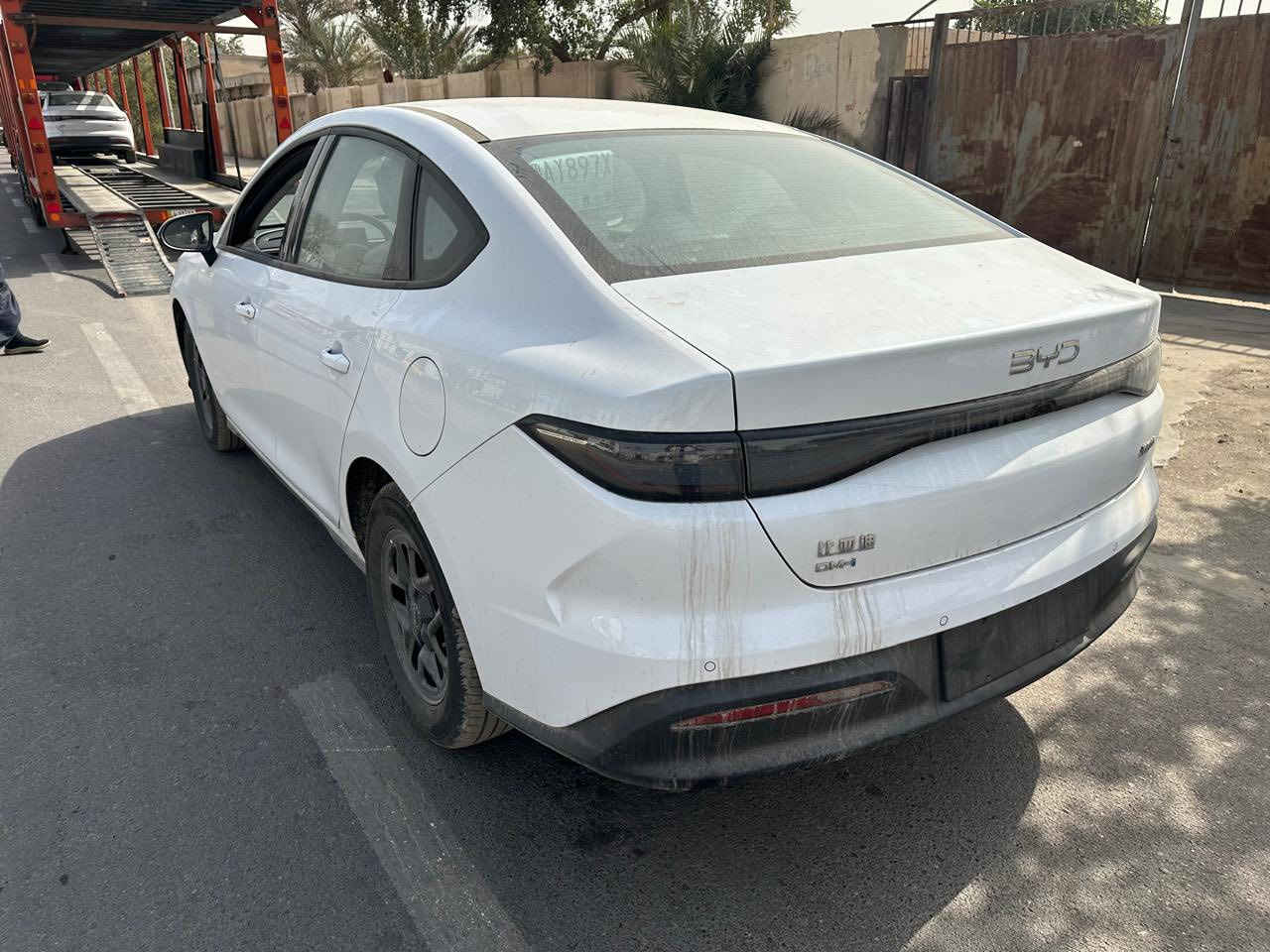 BYD Seal 5 وجبات جديده من
• موديل 2025 

🔋 المحرك والتقنيات
 • محرك 1500cc اقتصادي (Hybrid + Electric + Petrol)
 • تبريد أمامي وخلفي قطعتين
 • كير ماوس+  تمشيك  مايقارب2100 كم🔥
 • بصمة + كارت دخول ذكي
 • شاشة وسطية
 • كامرة خلفية
 • حساس خلفي 

💡 الإضاءة والتصميم
 • لايت زنون
 • بك لايت LED
 • ويل كروم 
 • داخل جلد لون أبيض
 • تحكم مقود جانبين

ملحقات:- شاحن + ارضيات + كارت+ ماسحات+ فوم+ مثلث وجميع التفاصيل 

تجربة قيادة مختلفة وتفاصيل تليق باللي يدور على شكل + أداء + تقنية.

📍 العنوان: بغداد – النهضة – قرب مصرف المعارض شركه طالب العكيلي

📞 أرقام المبيعات:
***********
***********
***********
