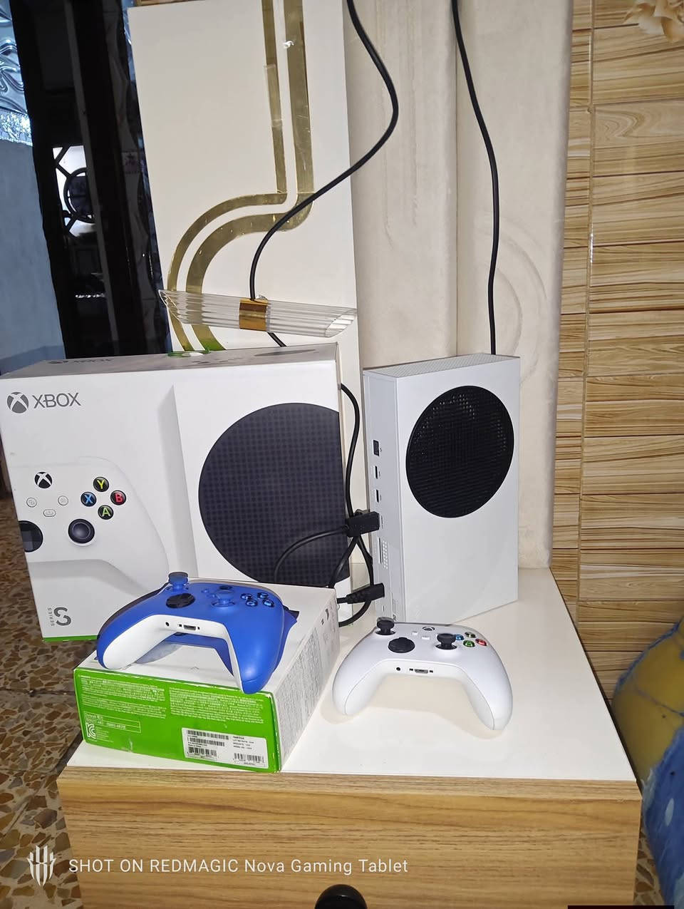 اكس بوكس سريس اس مستخدم شهرين فقط دبل جوستك اصليه كامل ملحقات مهلص  سعر 400 وبي مجال


**إذا كنت صاحب هذا الإعلان وتريد حذفه لأي سبب، رجاءا أرسل رسالة إلى الدعم الفني**