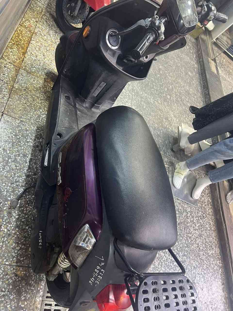 سلام عليكم درجه بواليس الحديث شاشه اجبيرهه جديده مكفوله العنوان بغداد مدينه الصدر السعر 900رقم الهاتف ***********
