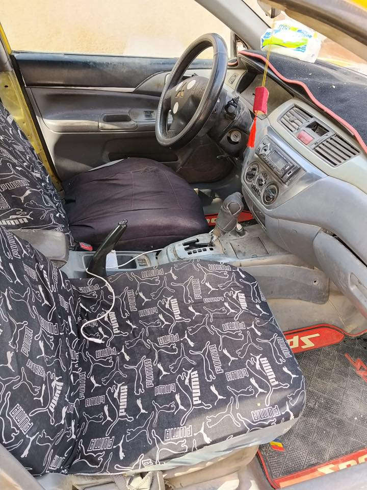 لانسر 10كير اوتماتيك بس جاملغ مبدل كير مكينه ظمآن  سنويه ساقطه 3 سنوات صاحبه شرعي موجود بعقوبه رقم بغداد سعره قفل 45

‭0770 307 0704‬ رقم صاحب السيارة
