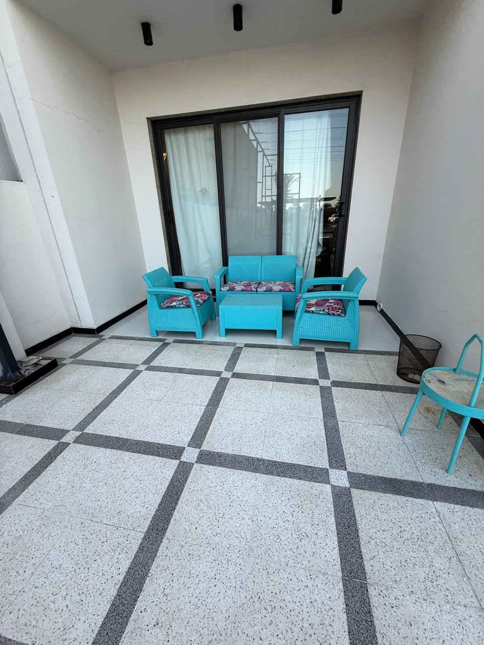 سلام عليكم يتوفر حجوزات موثق بتطبيق اجرلي العنوان الدوره البوعيثة استفسار رقم ***********
