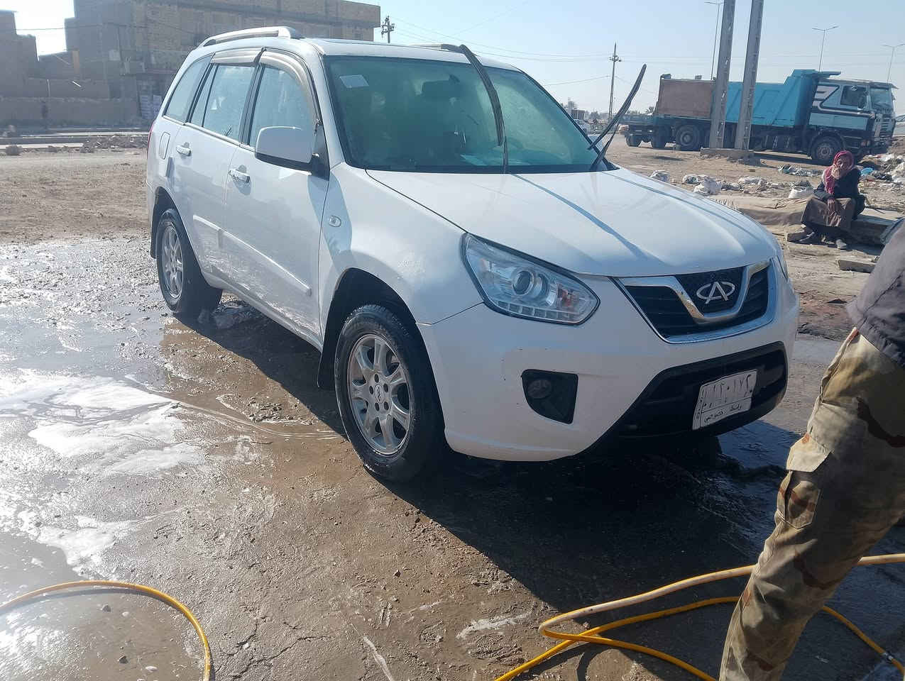 السلام عليكم سيارة لبيع تكو مديل 14 مكفول كير ومكينه وكشروتحويل ثاني يوم وتخم تايرات جديد عرضه 80 وبيه مجال قليل مكاني كوت حي جهاد رقمي ***********
