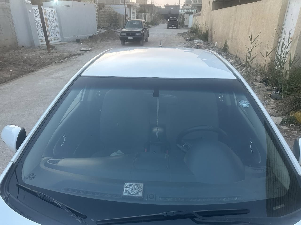 السلام عليكم
سيراتووو 2013 رقم دولي شمالي 
مواصفات-
1-تحكم استيرن
2-مراي شفط
3-اشاير مري
4-شفتات استيرن
5-لد زنون شريكة
6-كشنات كهربائي
7-يوبي اس مانع انزلاغ
8-مكينه 2000 المرغوب 
9-تدفئه تبريد شريكة
10-حساسات خلفيه
مكفوله كفاله عامه  عده رعصه شبر بارد بدون صبوغ
120$وبيه مجال حك الجيه
تريد تحويل تريد وكاله 
مصفر غرامات 
مكينه كير شرط 
طخم تاير -باتري جديد_حداديه جديد -***********/***********
