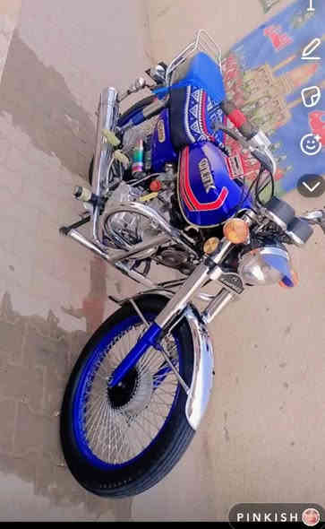 سلام عليكم دراجه نامه برو لبيع وراق موديل 2023دراجه جديد حلوه حله من صوره برغي ما مفتوح بيه مكان رميثه سعر مليون 350 دراجه جديده كلش ***********
