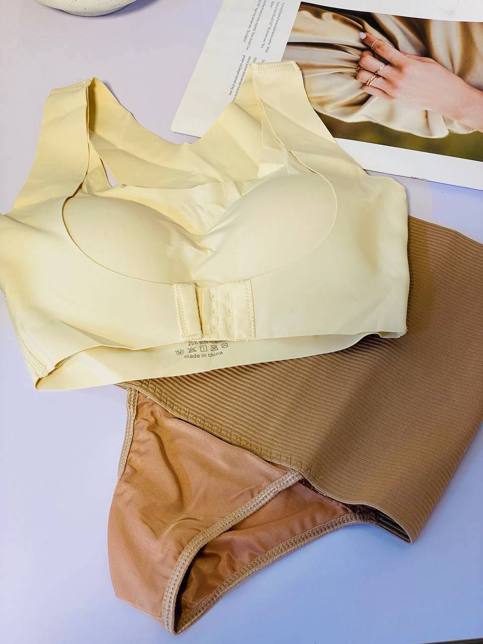 👙. حماله الصدر الاول عالميا + مشد الخصر 
👙افضل نوع حمالة صدر مريحة جدا تشد الصدر بشكل جميل وتجعل الاكتاف مستقية
👙مصنوعه من افضل انواع القماش المريح جداا بالبس
👙تسعى حمالة الصدر هذه لتصحيح الاستقامه وشد الصدر إلى أن تكون الطريقة الأكثر جماليه وتساعد في علاج آلام الظهر بسرعة مع توفير الدعم والراحة المناسبين للنساء في كل مكان 👙وتحافظ على وضعية الجسم المناسبة 
👙مريحة جدا للسماح لك بالعمل بشكل أكثر كفاءة مع إجهاد أقل وإجهاد الأربطة والعضلات.

👙. مشد نحت الخصر وابراز الخلفية شورت نسائي للتنحيف وإخفاء البطن 
 👙أصلي من شركة GhlG9#
👙أعلي جودة وأفضل قيمة
👙 مشد شورت يعطي جسمكِ منظر رائع وجذاب
👙 مميزات #مشد الشورت للنساء :
👙 مصنوع من خامه عالية الجودة 
👙 يُنحف الخصر من 2 إلى 3 مقاسات
👙 لايَظهر تحت الملابس
👙يُخفي الترهلات ويُنسق الجسم بشكل جميل ولطيف 
👙 قماش بملمس ناعم وحريري مصنوع بالالياف القطنية الدقيقة microfiber التي تمنح الراحة القصوى ولا تتأثر بالغسيل.

الاوان متوفره :اسود وبيجي
قياس المشد :M _L_XL_ XXL 
قياس الحمالة :M_ L _XL _XXL_ XXXL 

🚘يوجد خدمة توصيل لجميع محافضات 🚘


**إذا كنت صاحب هذا الإعلان وتريد حذفه لأي سبب، رجاءا أرسل رسالة إلى الدعم الفني**